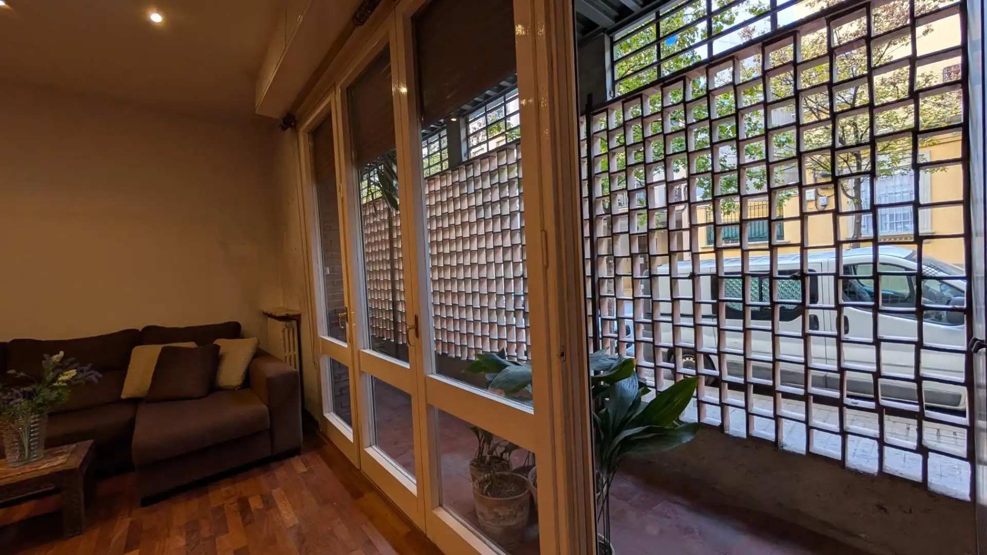 Terrassa de Apartament en venda en Barcelona amb Parquet