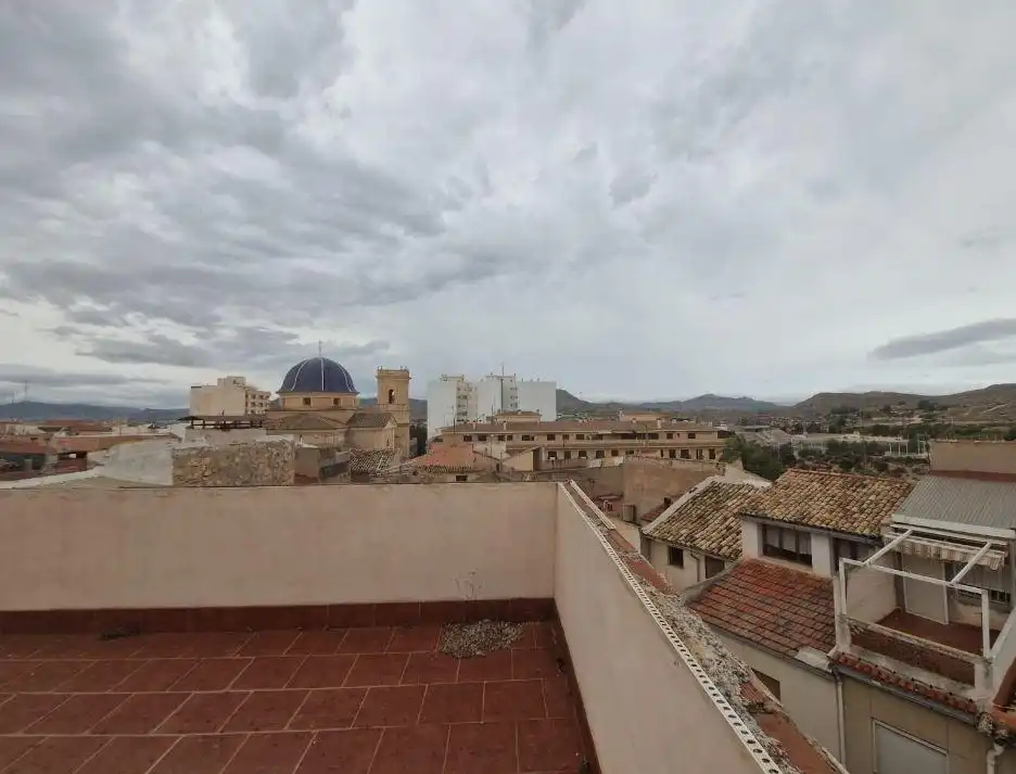 Vista exterior de Casa o xalet en venda en Petrer amb Terrassa