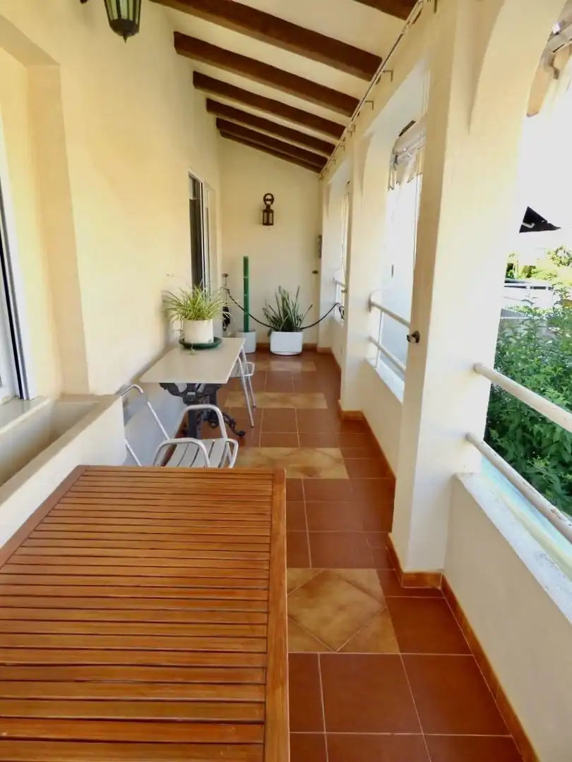 Casa aparellada amb piscina en venda a Rincón de Loix, imagen 8