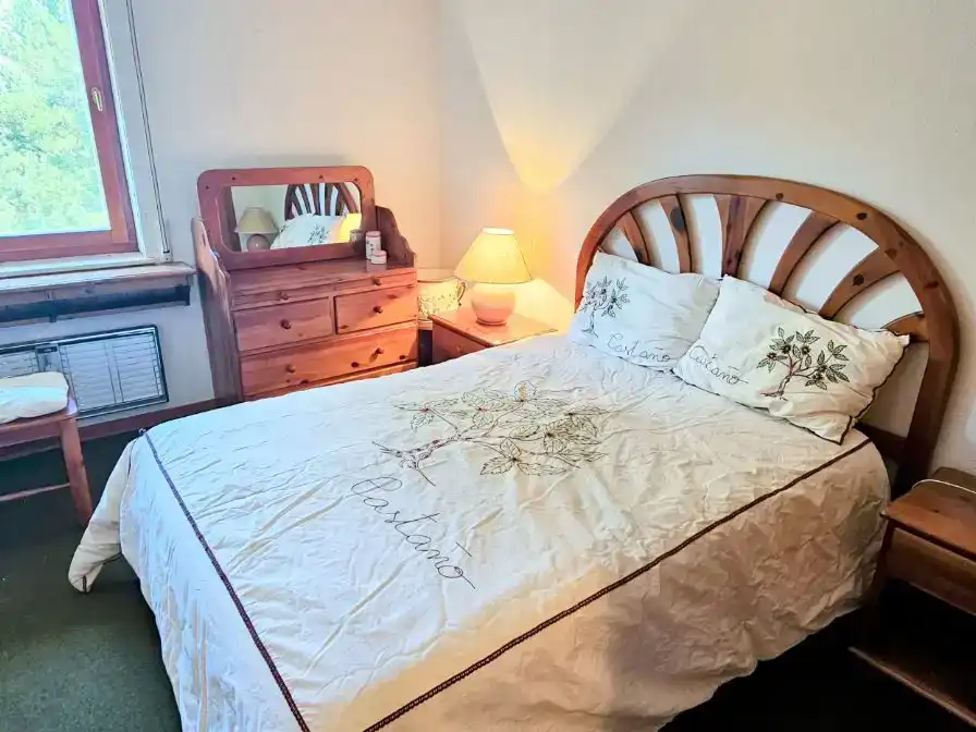 Dormitori de Apartament en venda en Cerezo de Arriba