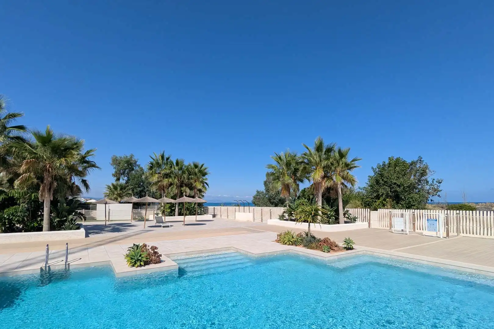 Appartement compact avec terrasse à vendre à Las Marinas / Les Marines, imagen 2