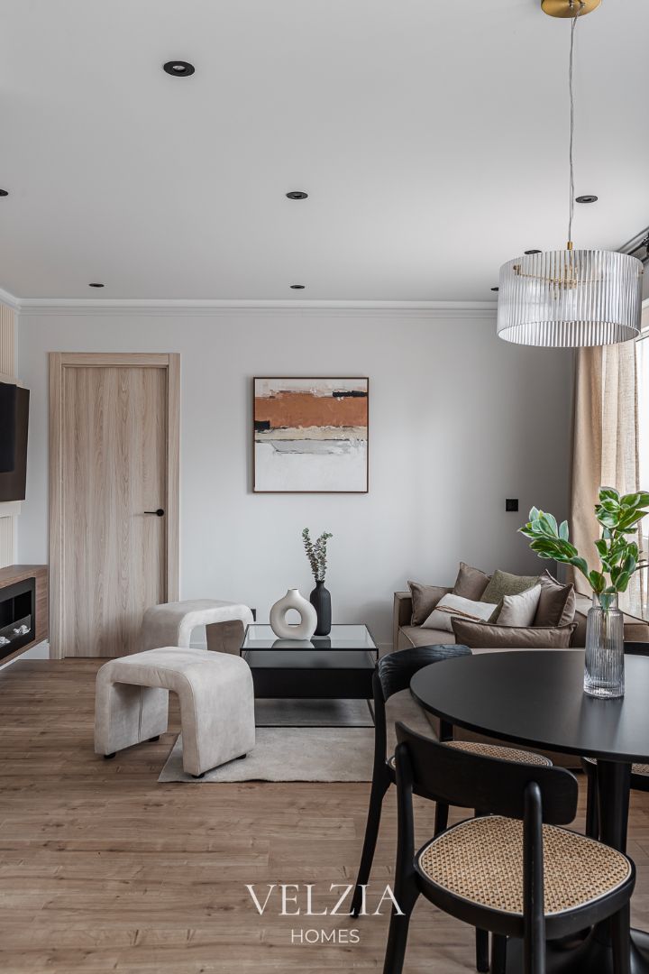 Living room of Flat for sale in  Madrid Capital  with Air Conditioner, Heating and Furnished