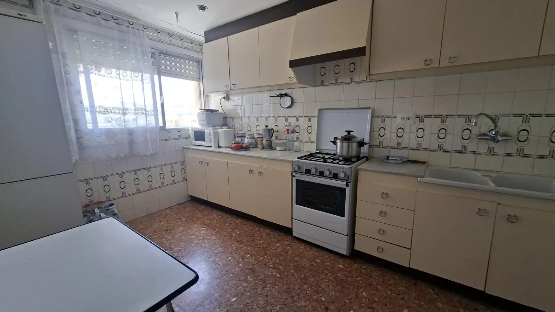 Cocina de Apartamento en venta en Daimús con Aire acondicionado y Terraza