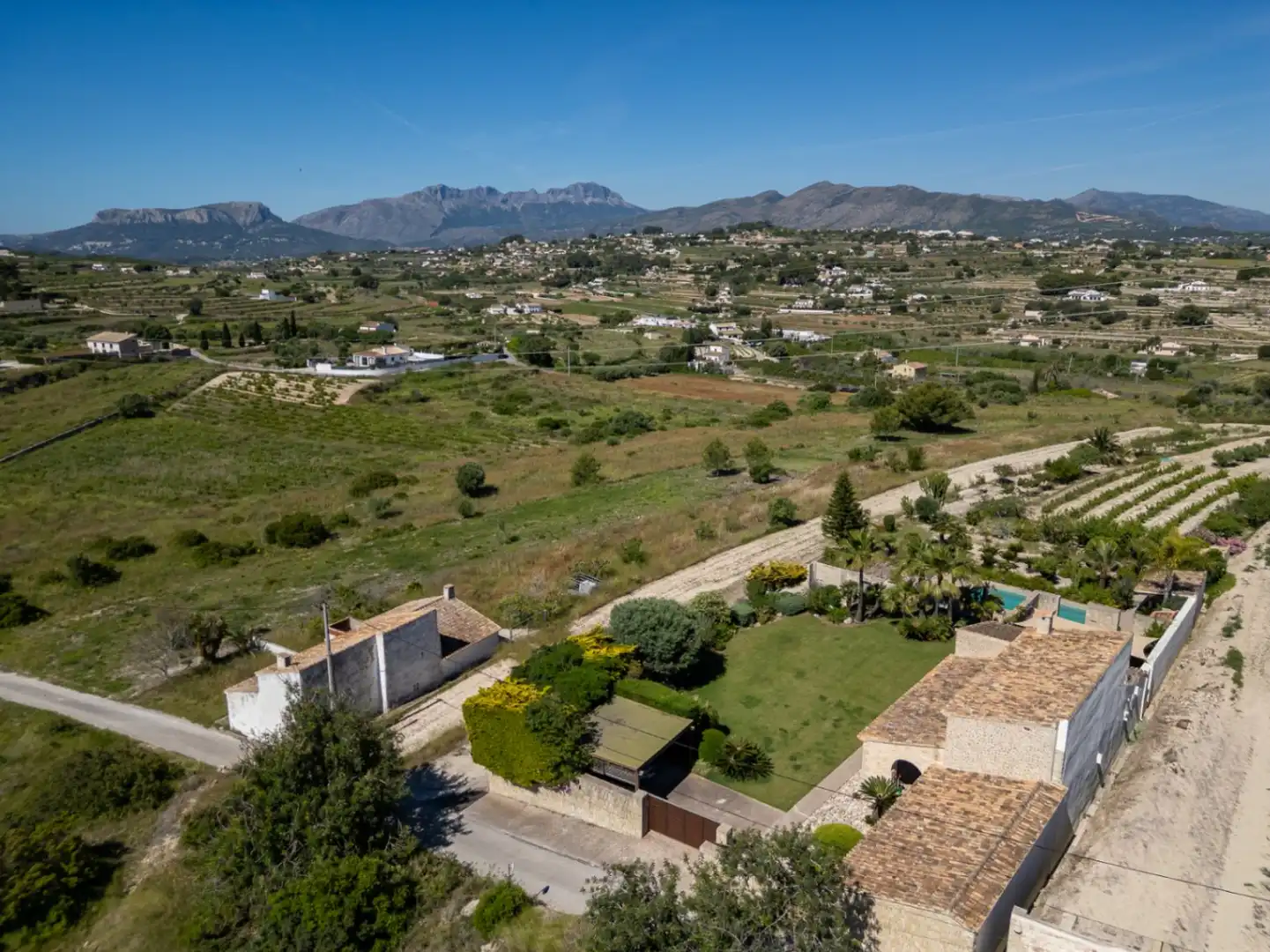 Vista exterior de Finca rústica en venta en Benissa con Aire acondicionado, Calefacción y Jardín privado