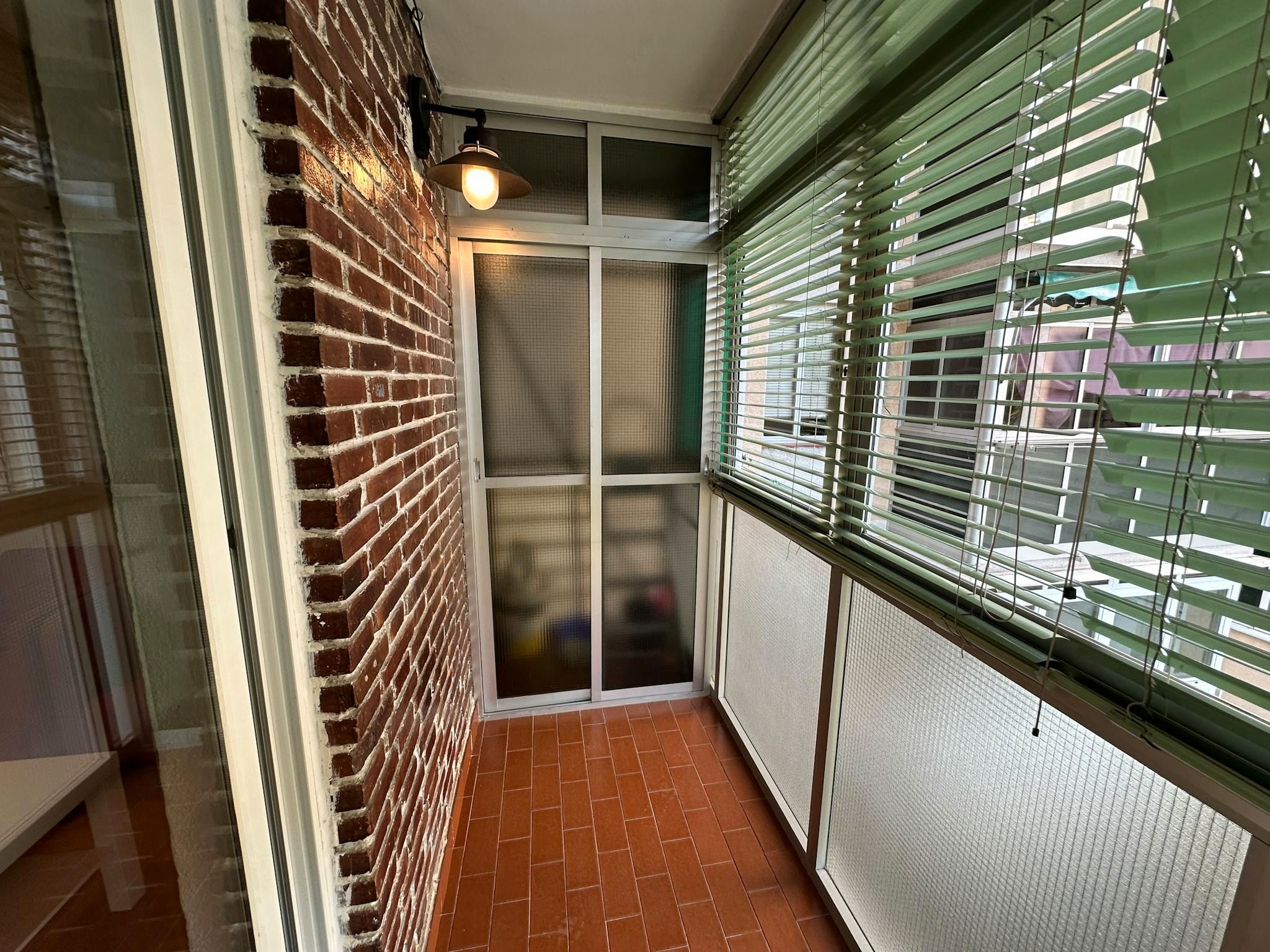 Terrassa de Pis de lloguer en  Madrid Capital amb Aire condicionat, Calefacció i Moblat