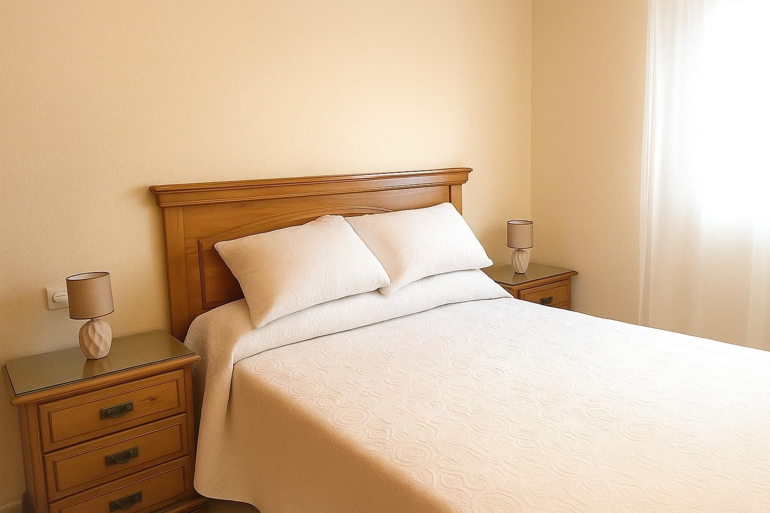 Pis de lloguer a Calle SOR ANGELA DE LA CRUZ, La Banda - Campo de Fútbol