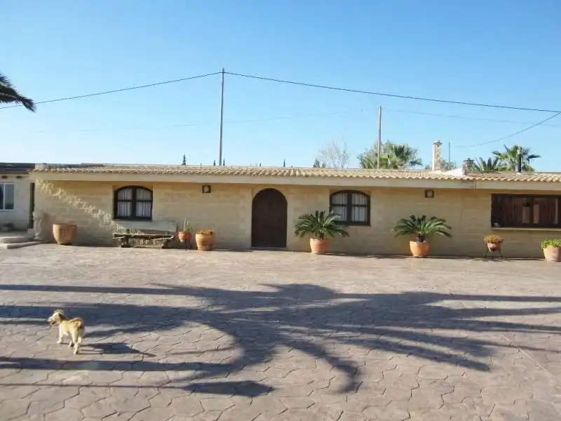 Exterior view of Houses for sale in Alicante / Alacant  with Air Conditioner, Heating and Private garden