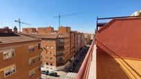 Vista exterior de Àtic en venda en  Albacete Capital amb Aire condicionat, Calefacció i Terrassa