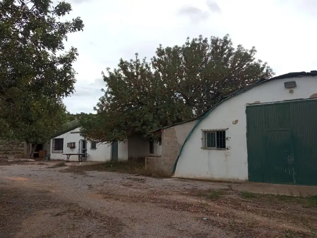 Residencial en venta en Llíria, Santa Bárbara