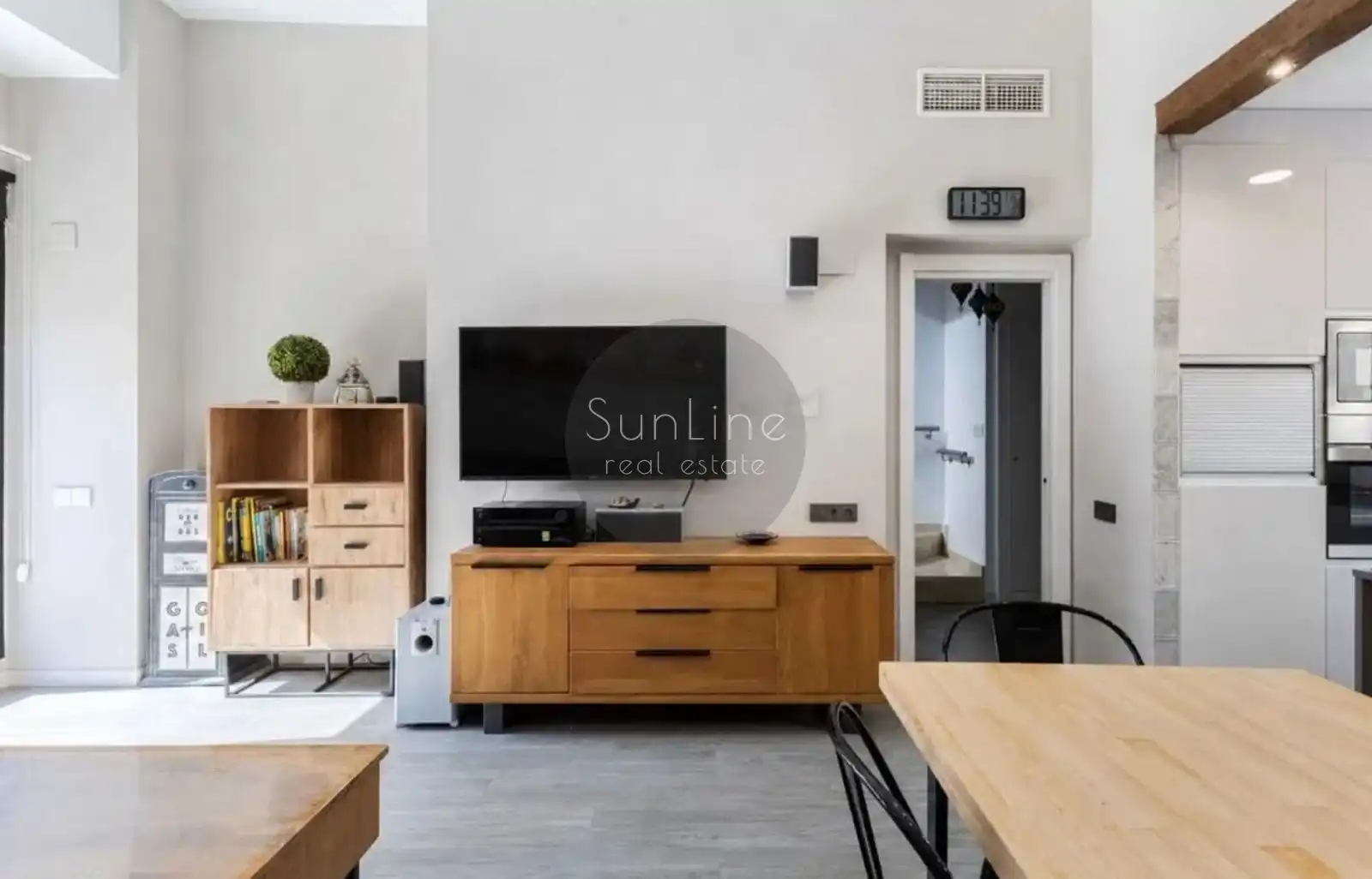 Terraced house with pool for sale in Carrer de Pere Delmonte i Hurtado, imagen 3
