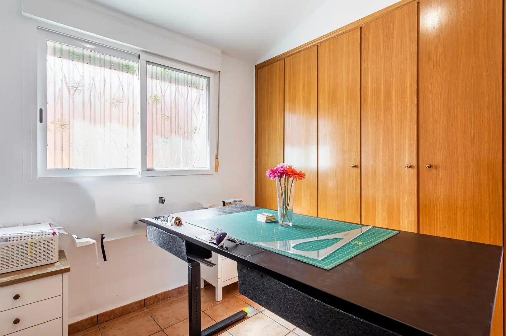 Habitación de Casa o chalet en venta en Chiva con Terraza y Piscina comunitaria
