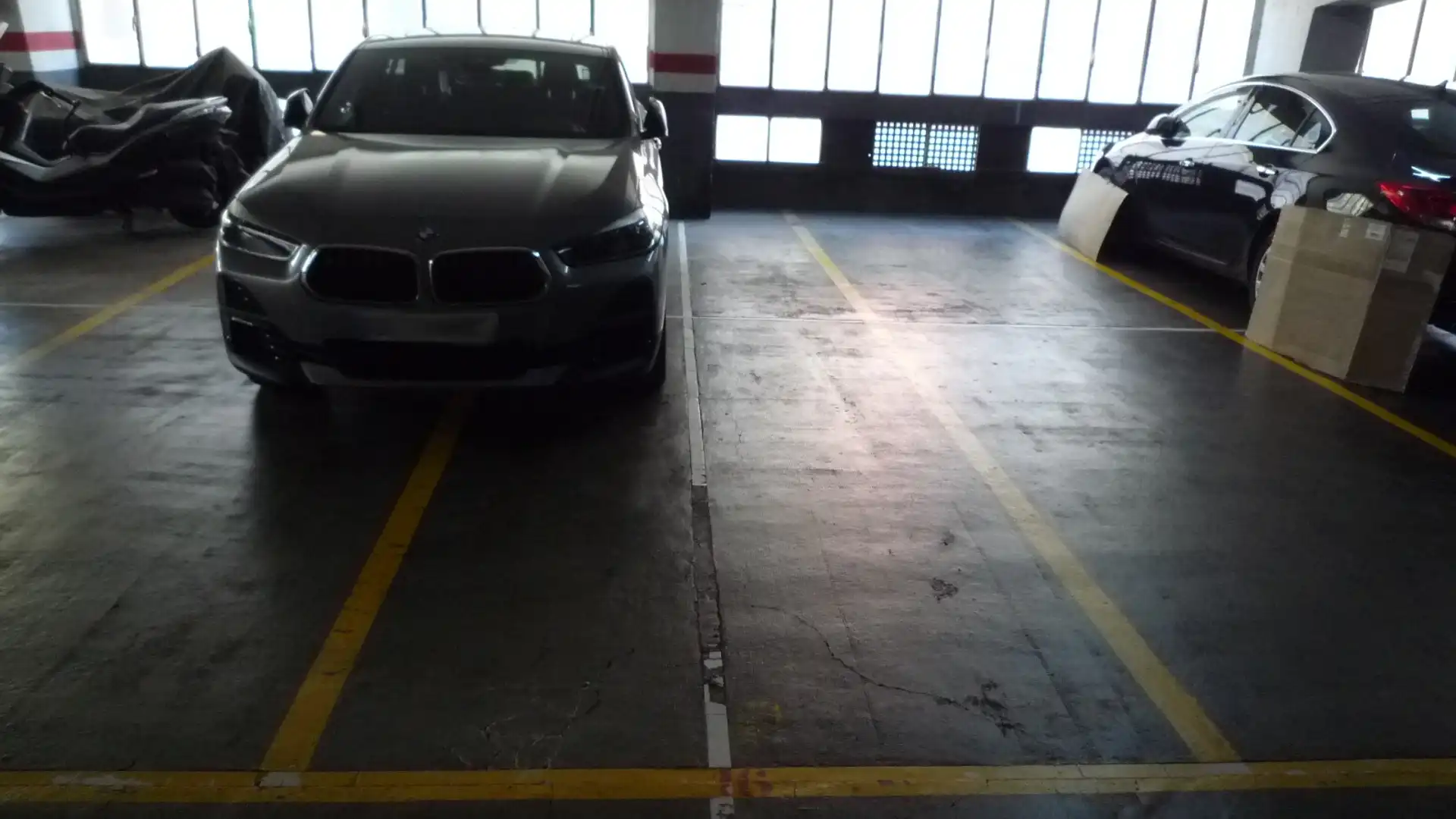 Parkplatz von Garage zum Verkauf in  Barcelona Capital