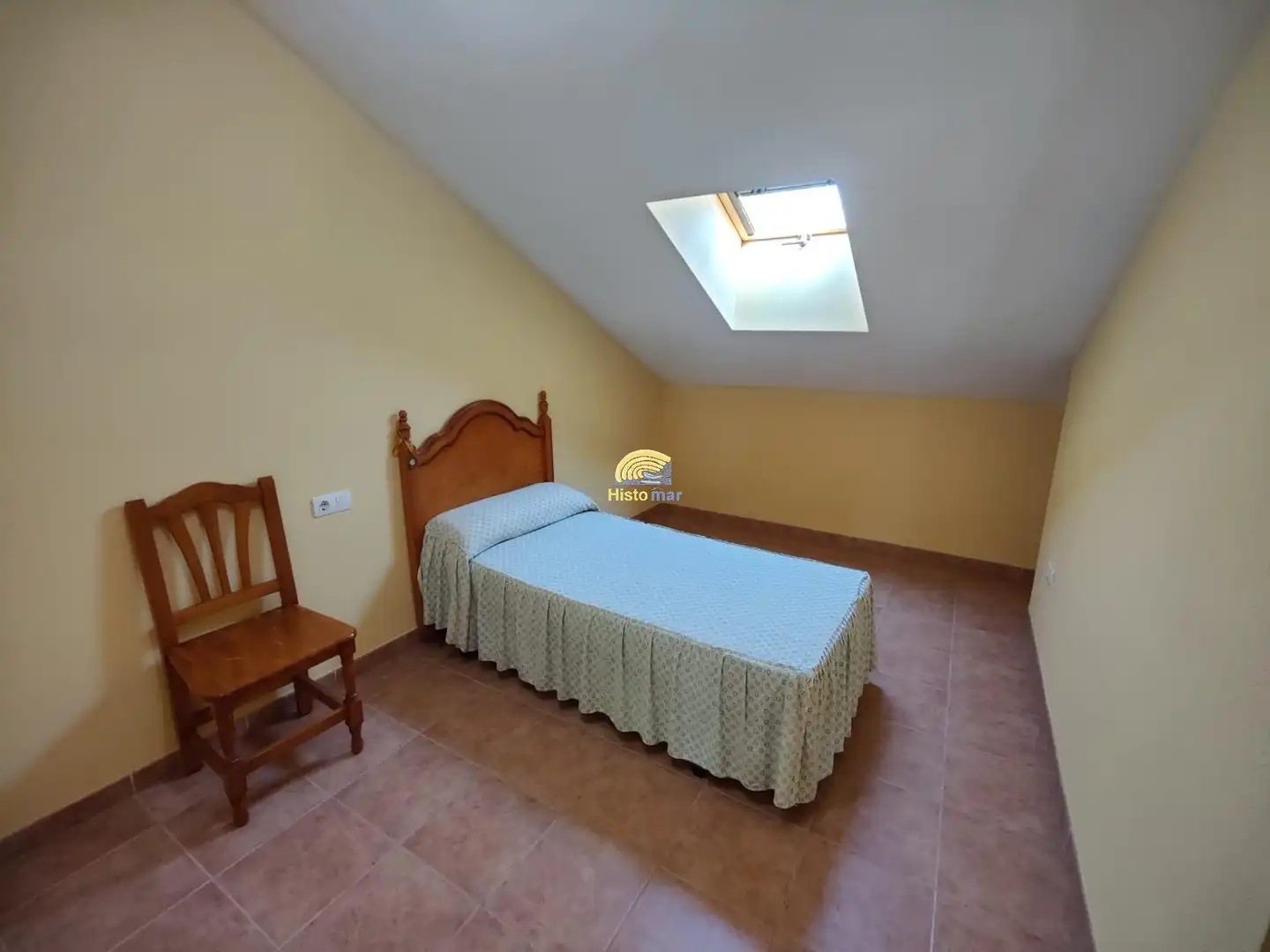 Dormitori de Casa adosada en venda en Sagunto / Sagunt amb Jardí privat, Terrassa i Traster