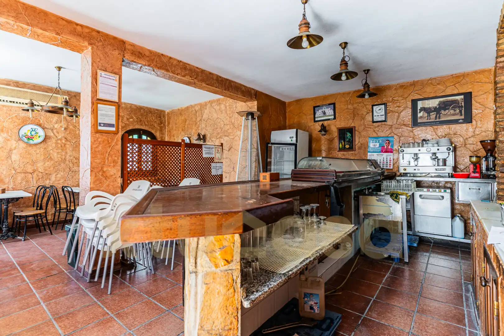 Geschaftsraum zum Verkauf in San Fernando mit Klimaanlage, Terrasse und Möbliert