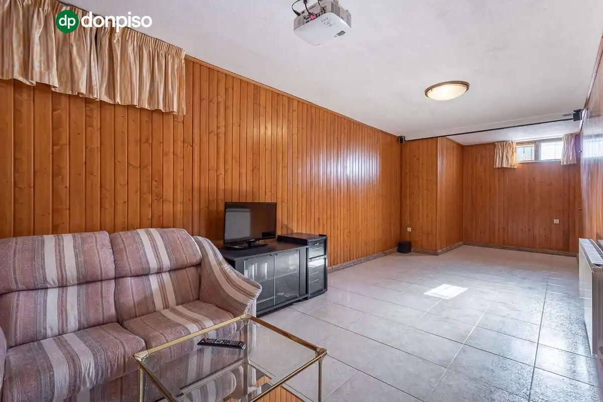 Chalet con piscina en venta en Gójar, imagen 32