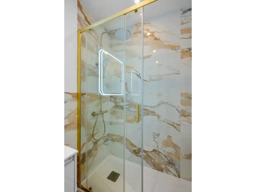 Bathroom of Apartments for sale in Torrevieja  with Air Conditioner, Terrace and Furnished