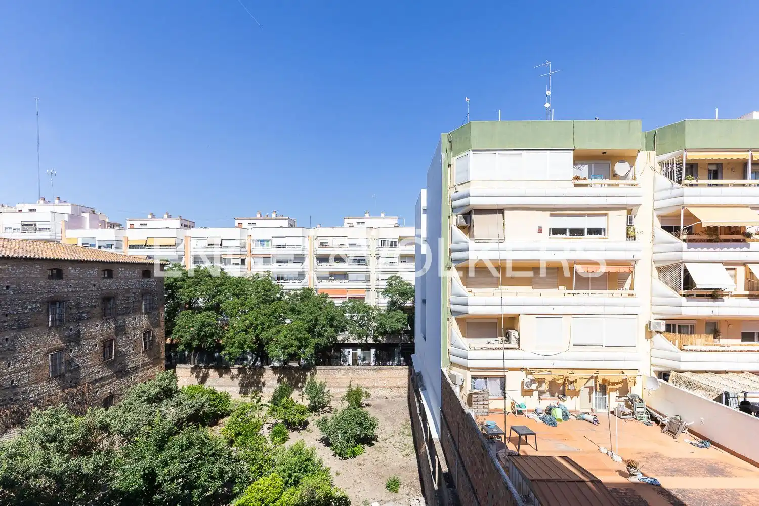 Vista exterior de Piso de alquiler en Valencia con Aire acondicionado, Calefacción y Parquet