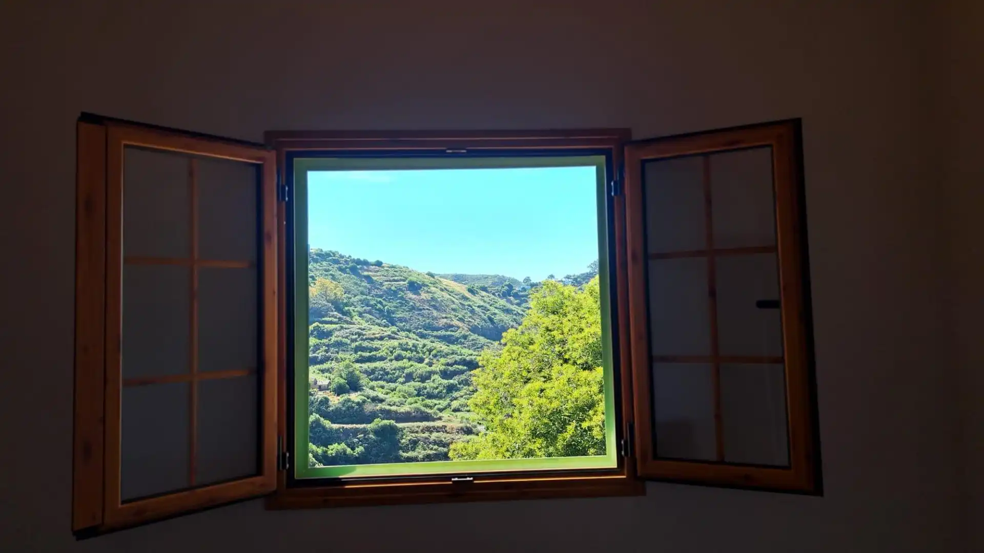 Außenansicht von Haus oder Chalet zur Miete in Valleseco mit Privatgarten und Balkon