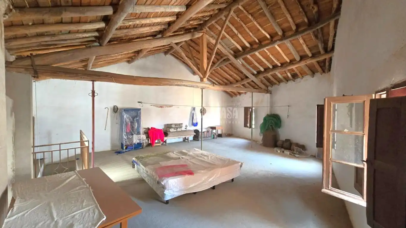 Country homes for sale in La Nava de Ricomalillo  with Air Conditioner and Private garden