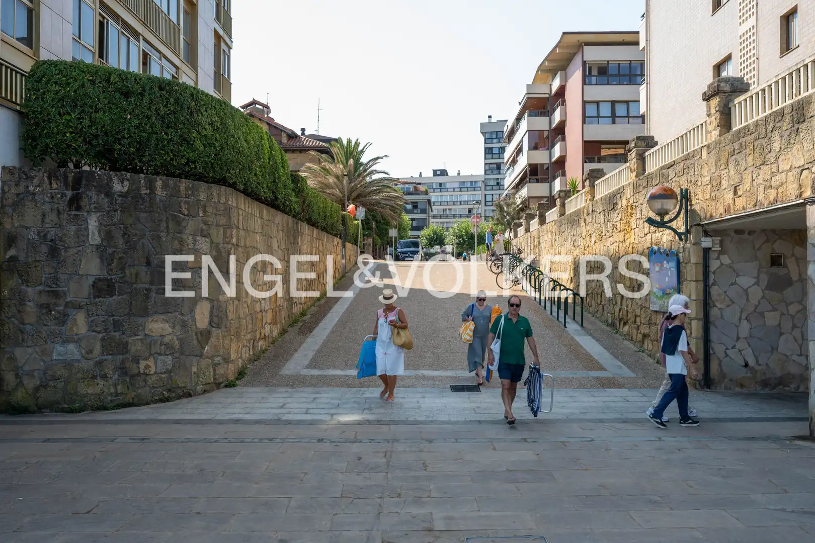 Exterior view of Study for sale in Zarautz  with Heating, Private garden and Swimming Pool