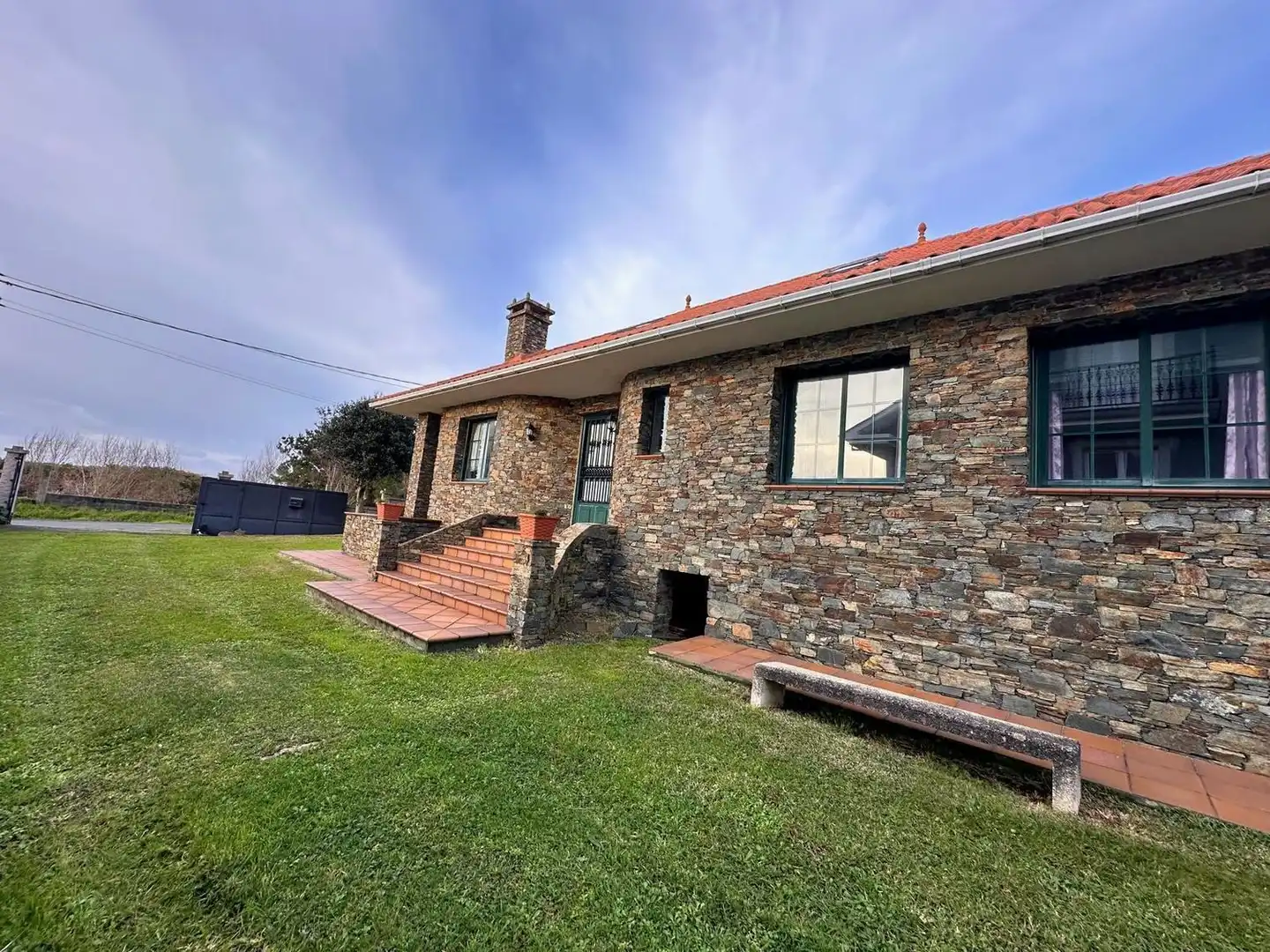 Chalet con jardín en venta en Calle Robaleira 17, imagen 6