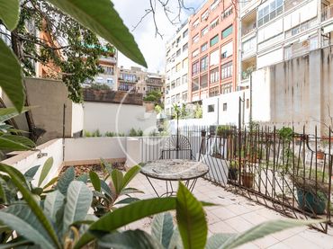 Appartamento con balcone in vendita a Carrer de Mallorca