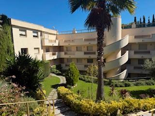 Foto 5 de Apartament en venda a Volta de l'Ametller, Girona