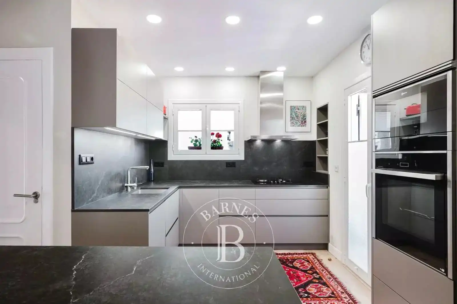 Cocina de Dúplex en venta en Donostia - San Sebastián  con Calefacción y Balcón
