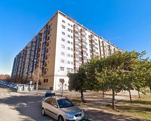 Vista exterior de Àtic en venda en  Madrid Capital amb Aire condicionat, Calefacció i Jardí privat