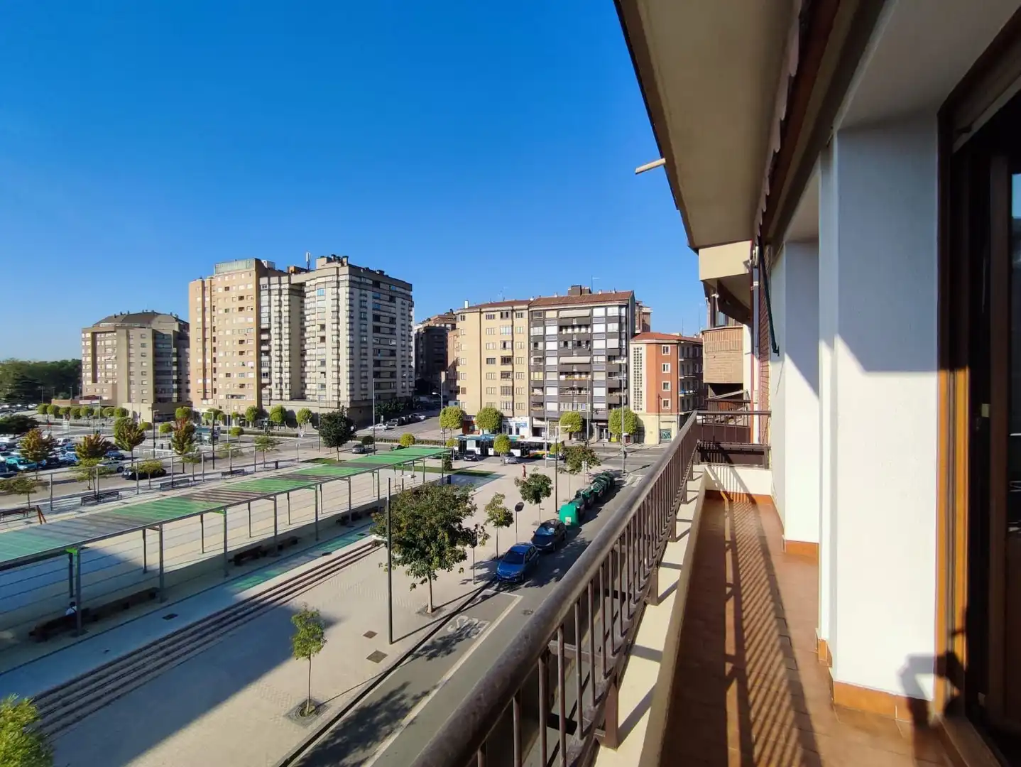 Vista exterior de Pis en venda en  Pamplona / Iruña amb Calefacció, Terrassa i Moblat