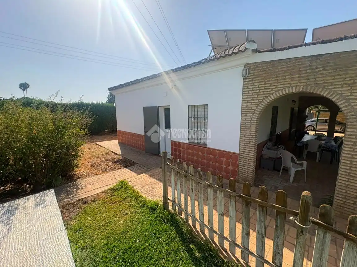 Casa o chalet en venta en Espartinas con Aire acondicionado, Calefacción y Jardín privado