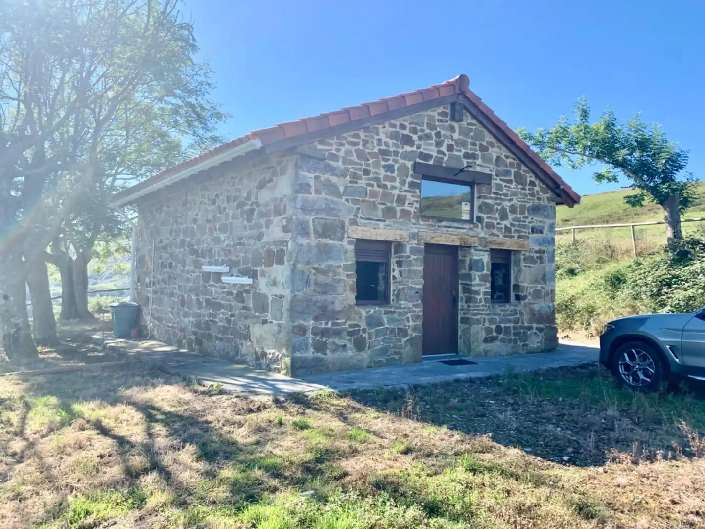 Vista exterior de Casa o chalet en venta en San Roque de Riomiera con Jardín privado