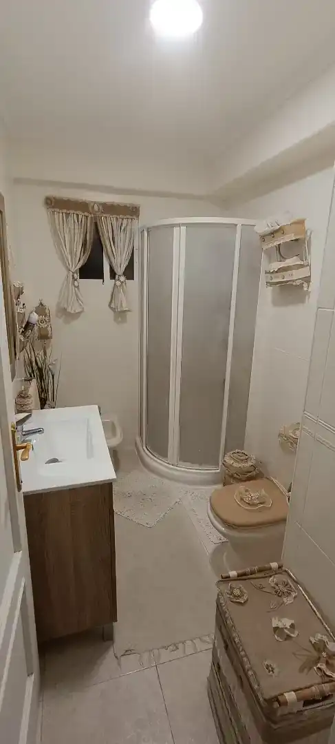 Badezimmer von Wohnungen zum Verkauf in Marbella