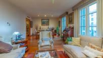 Living room of Flat for sale in  Barcelona Capital  with Heating, Terrace and Balcony