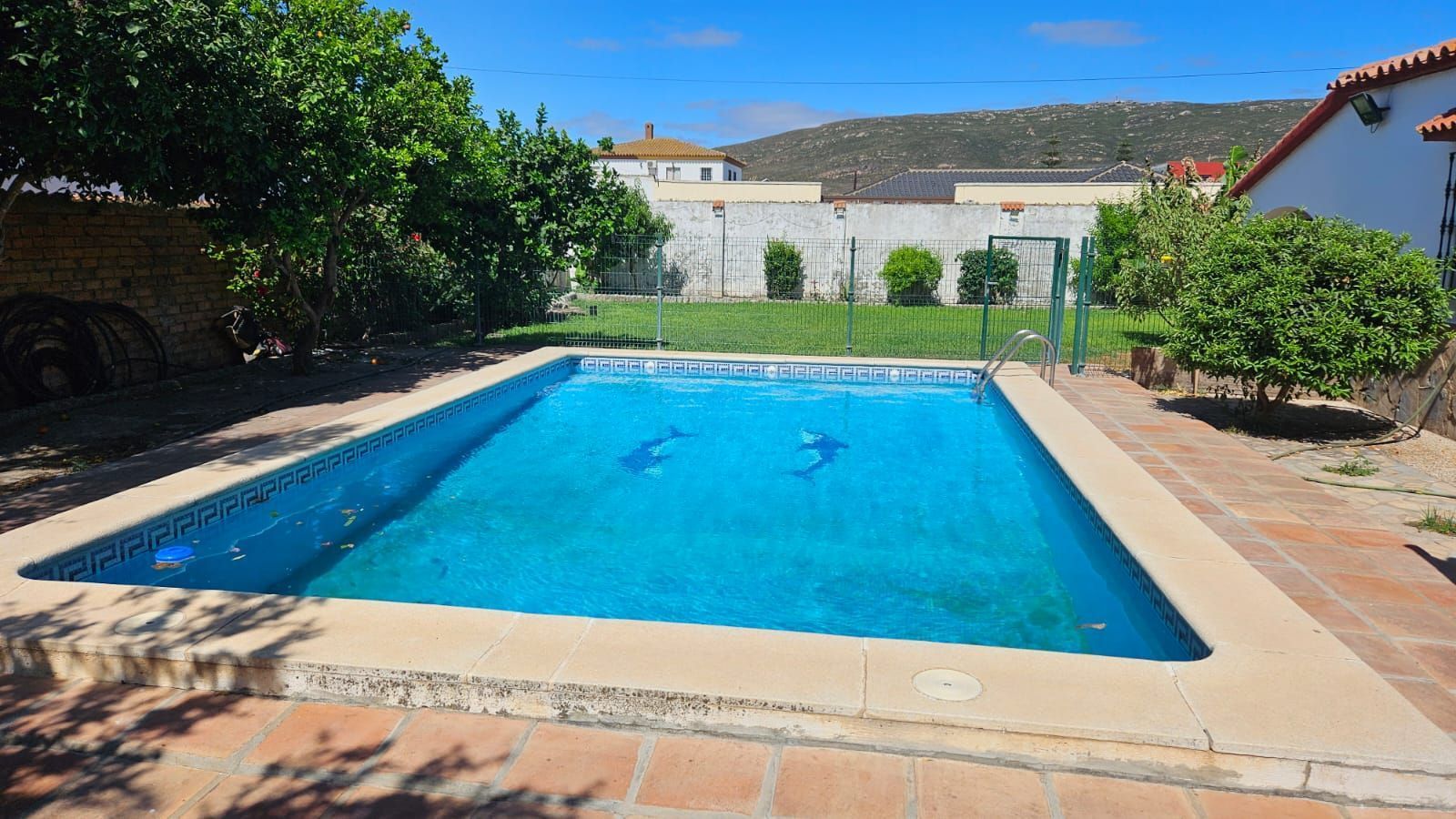 Swimming pool of Land for sale in La Línea de la Concepción