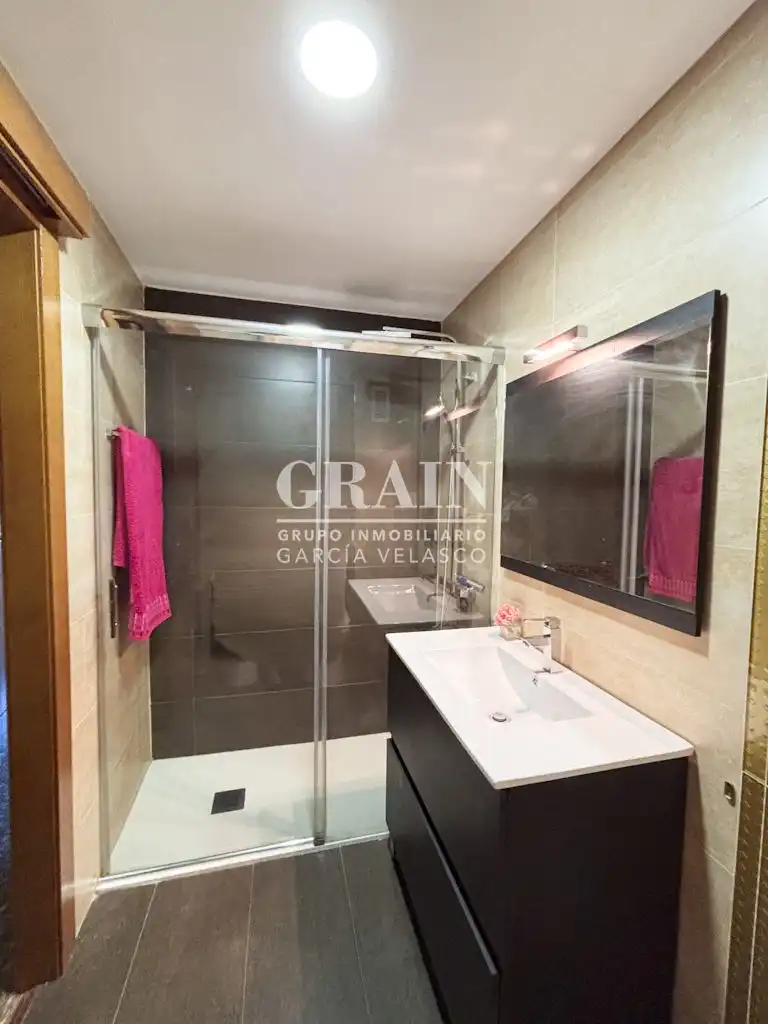 Bathroom of Flat for sale in Albacete  with Heating and Balcony