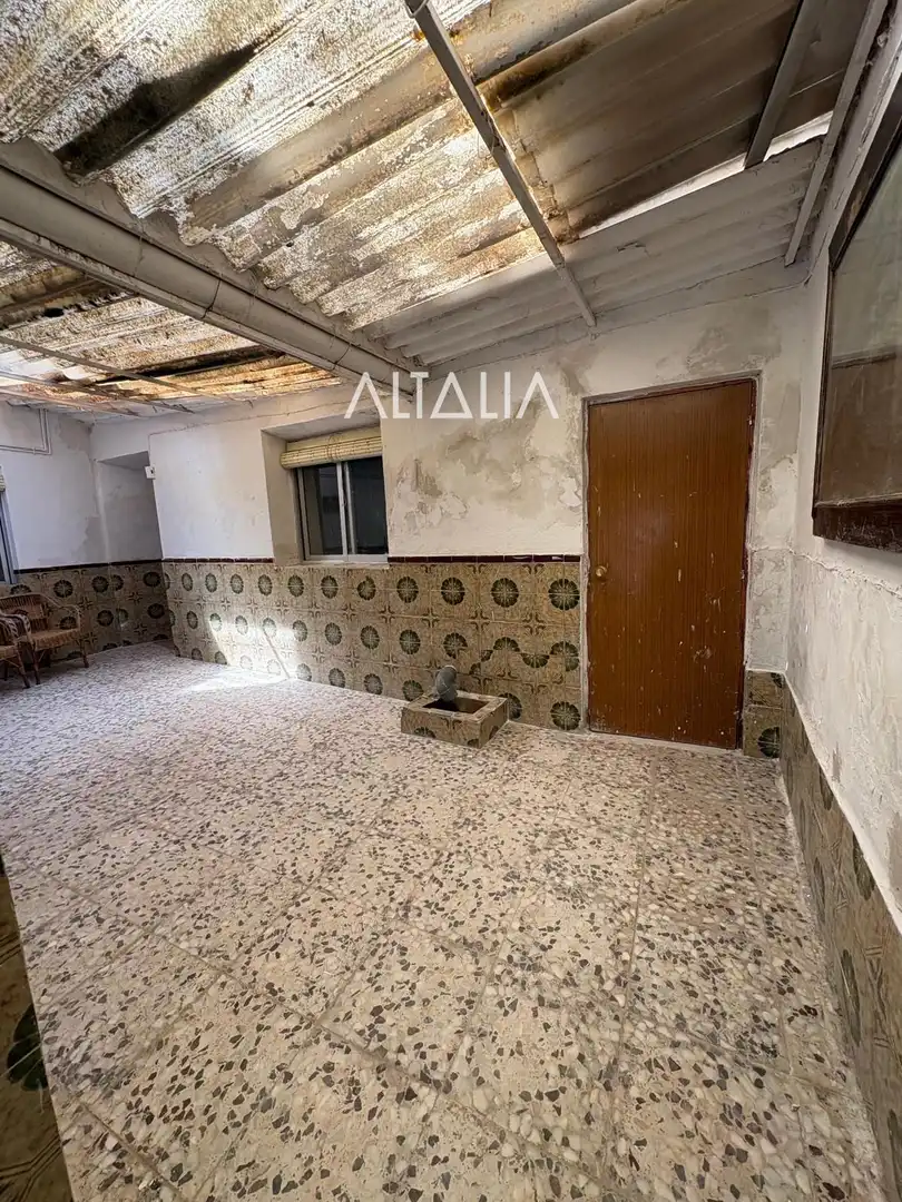 Casa o chalet en venta en Pozorrubio de Santiago con Calefacción y Jardín privado