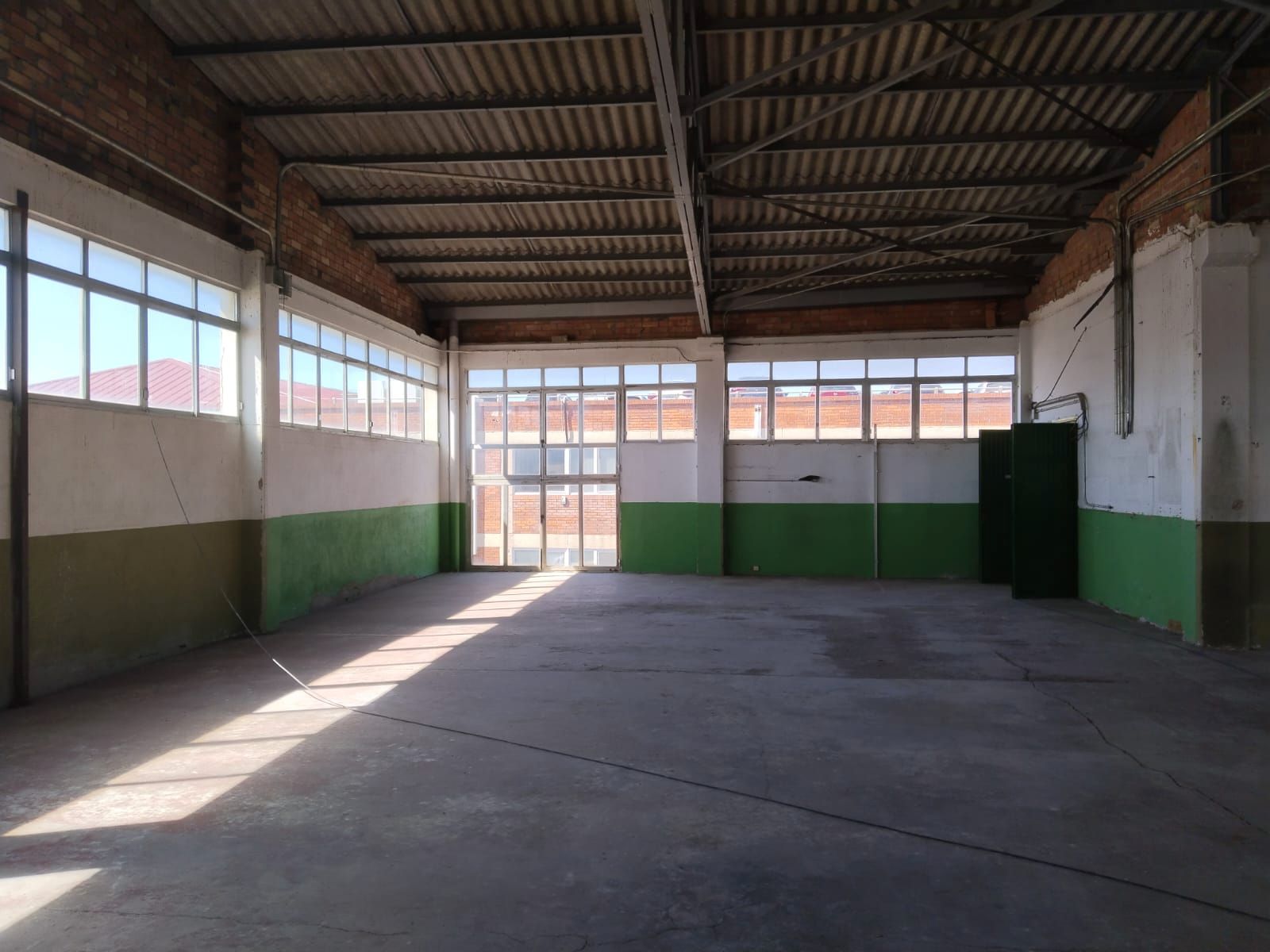 Industrial buildings to rent in Ronda President Irla, Eixample, Mataró