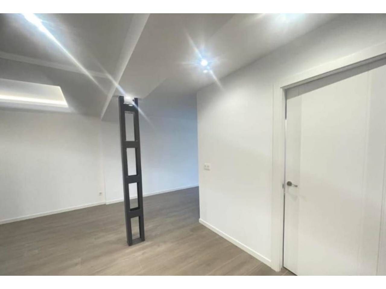 Apartament en venda en Burgos Capital amb Calefacció, Traster i Moblat