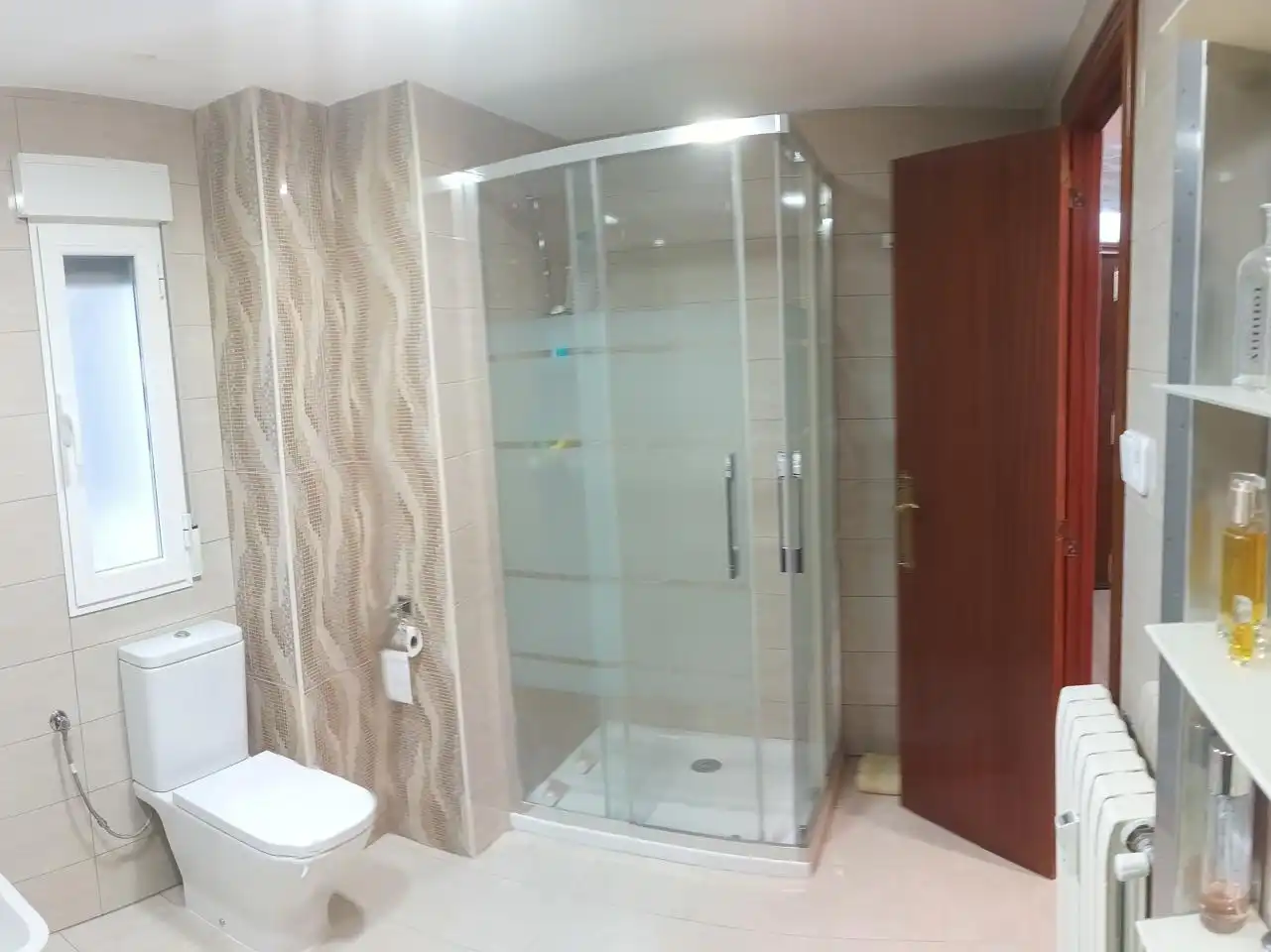 Baño de Piso en venta en Calatayud con Calefacción, Terraza y Trastero