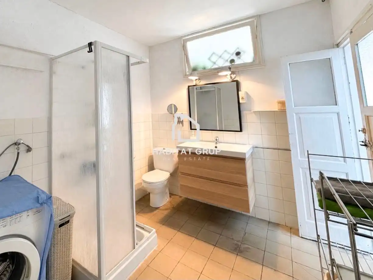 Baño de Casa adosada en venta en Maó - Mahón con Calefacción y Terraza