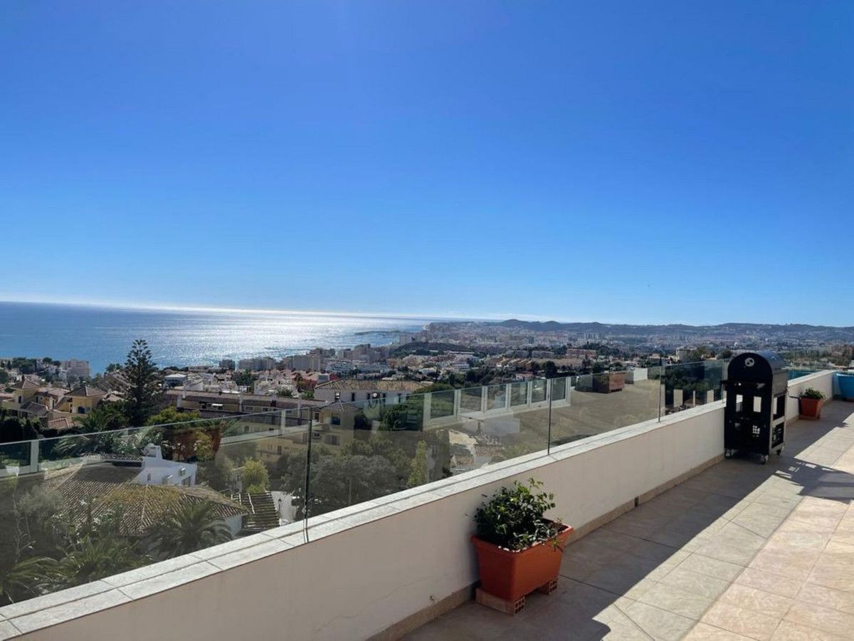 Terrace of Attic for sale in Fuengirola  with Air Conditioner, Heating and Terrace