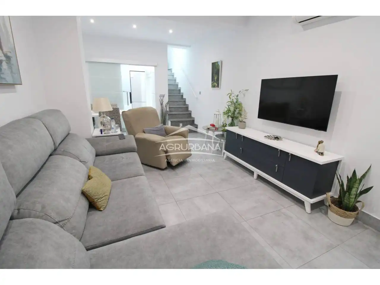 Houses for sale in Torrenueva Costa  with Air Conditioner, Terrace and Alarm