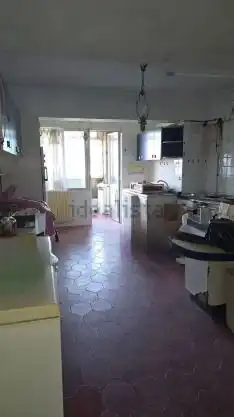 Küche von Wohnung zum Verkauf in Neda