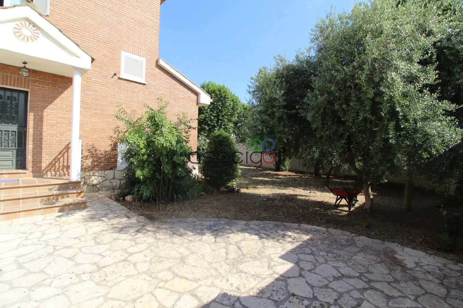 Garden of Houses for sale in Cabanillas del Campo  with Heating and Swimming Pool