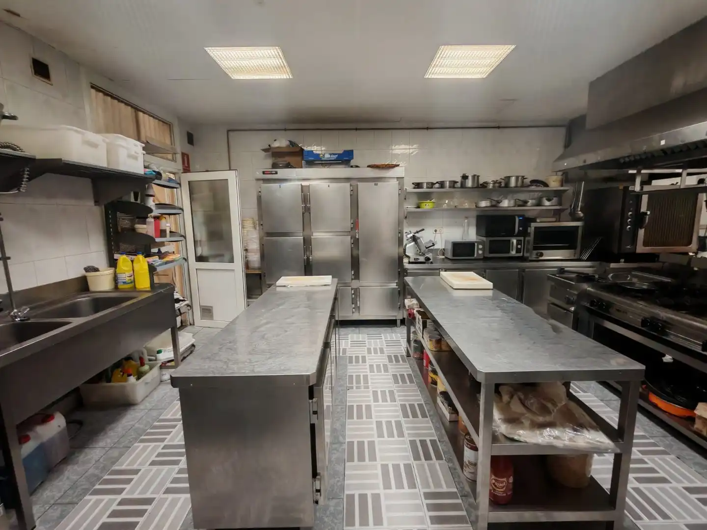 Cocina de Local en traspaso en El Pont de Vilomara i Rocafort con Aire acondicionado, Terraza y Amueblado