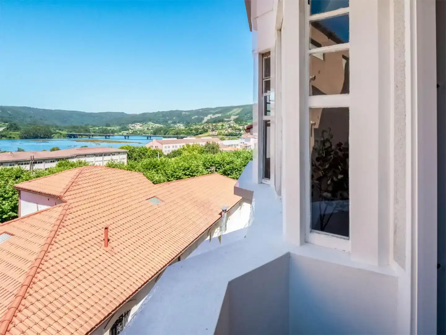 Balcony of Flat for rent in Pontedeume  with Furnished and Balcony