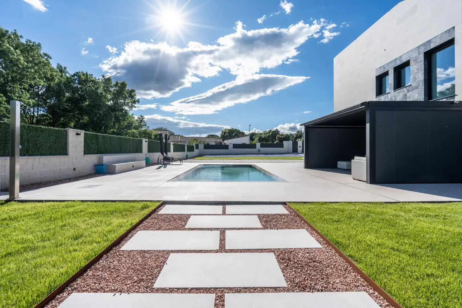Piscina de Casa o xalet en venda en Colmenarejo amb Aire condicionat, Calefacció i Jardí privat