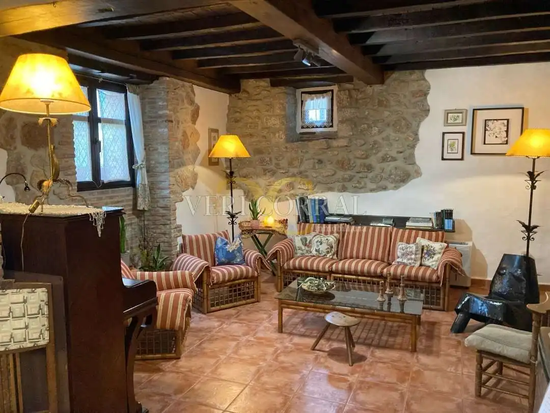 Sala d'estar de Edifici en venda en Peñamellera Baja
