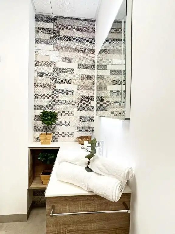 Baño de Piso de alquiler en Sevilla con Aire acondicionado, Calefacción y Trastero